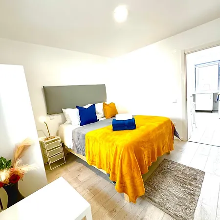 Brighthouse Nazare - Modern Apartments Daire Nazaré