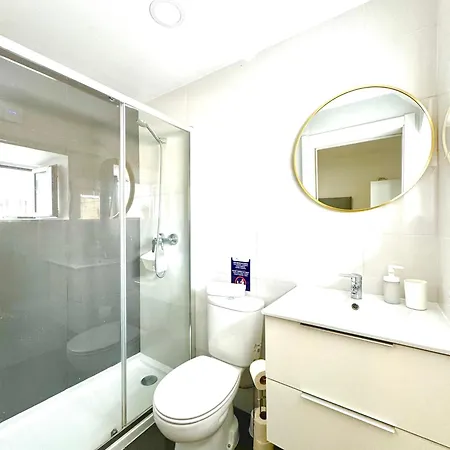 Appartamento BrightHouse - Modern Apartments in Sítio Nazaré *