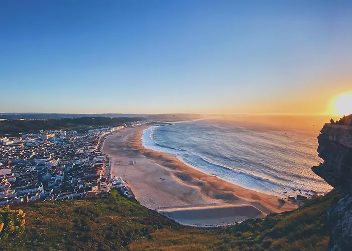 Brighthouse - Modern Lägenhet Nazaré